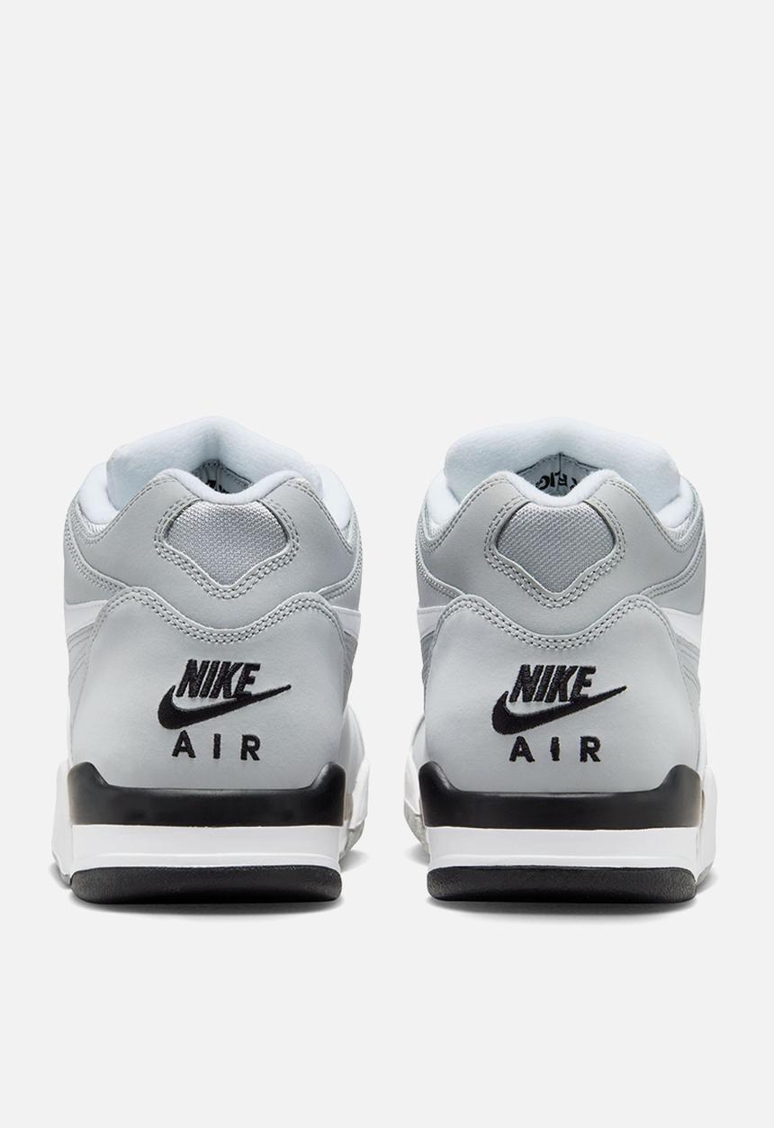 Nike - AIR FLIGHT 89