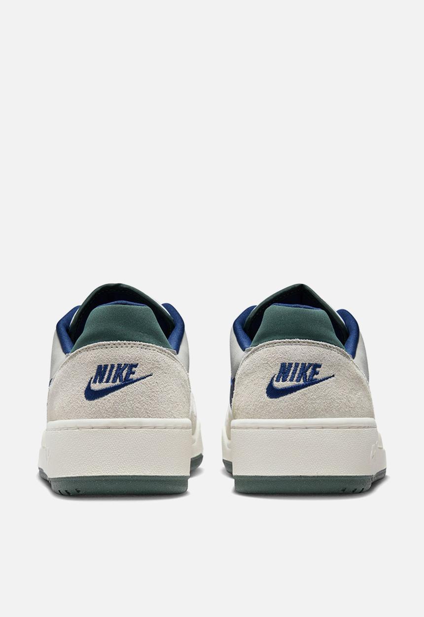 Nike - FULL FORCE LO