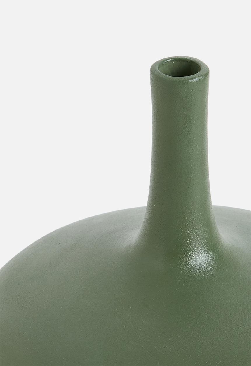 Grey Gardens - Rio vessel - grey forest