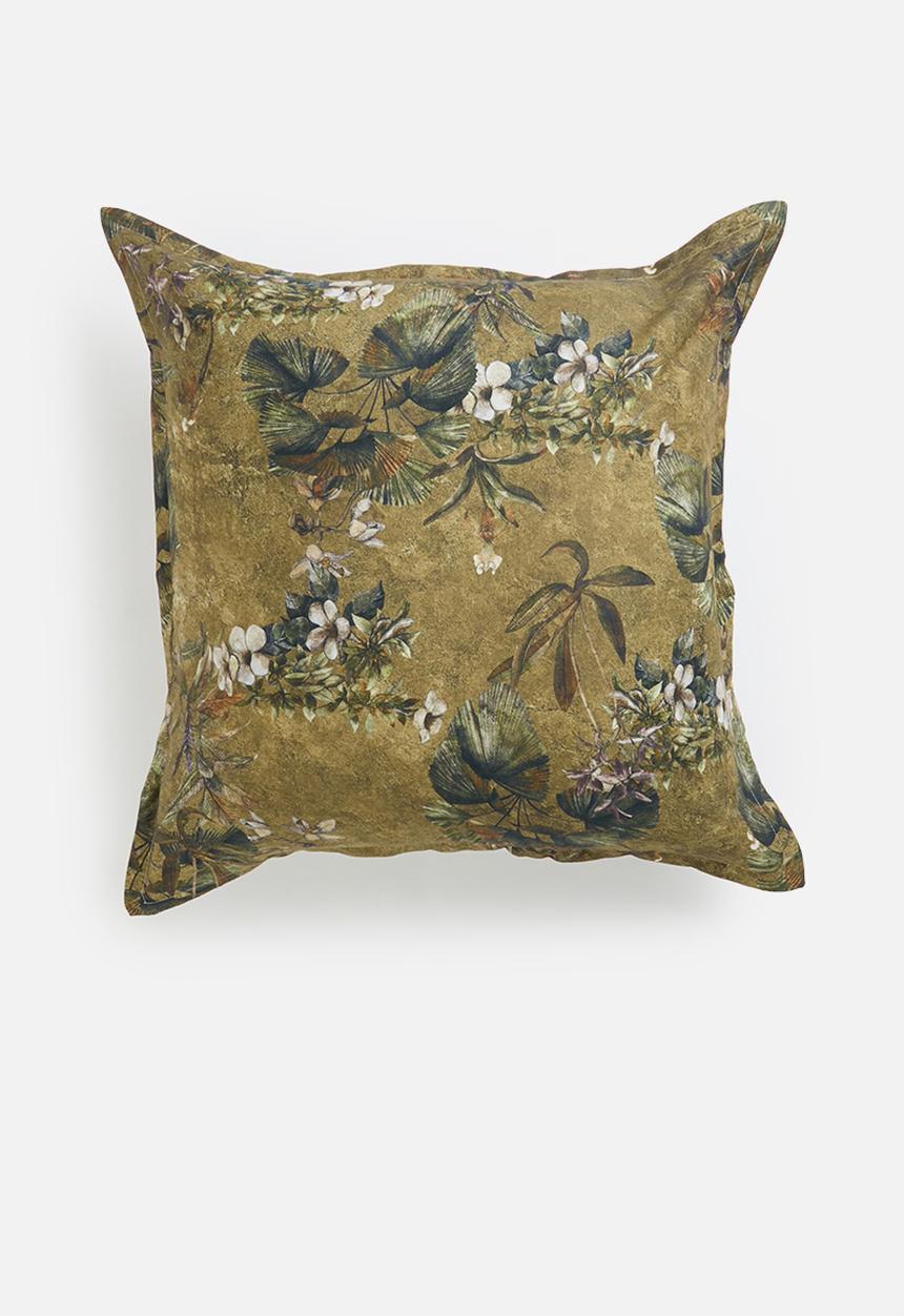 Grey Gardens - Moremi cushion cover - mustard