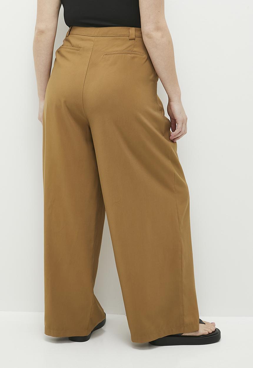Me&B - Plus Puddle Pant - Chestnut