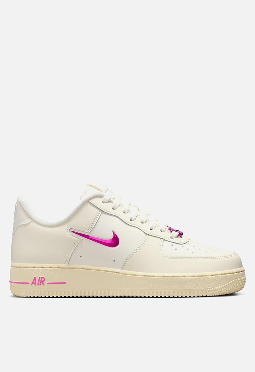 Nike - Wmns air force 1 '07 se