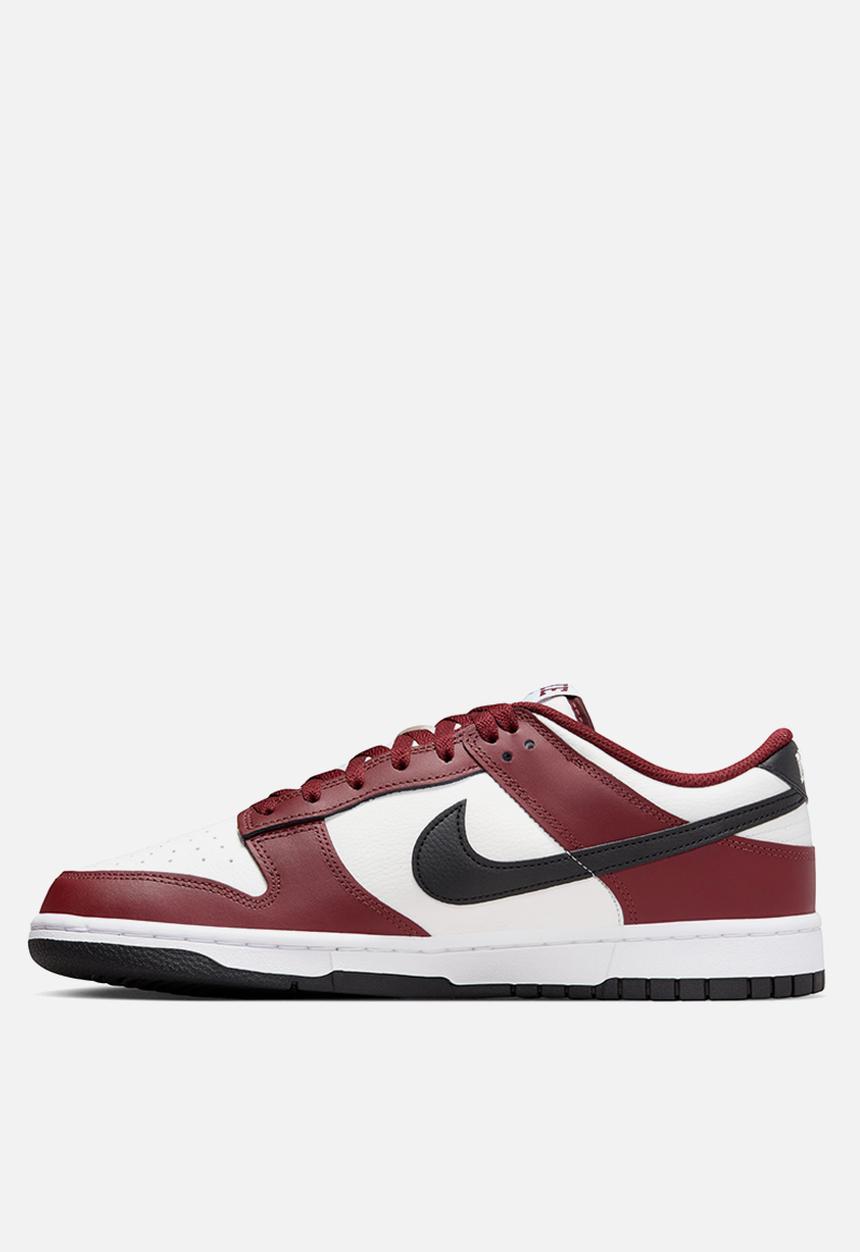 Nike - Dunk low