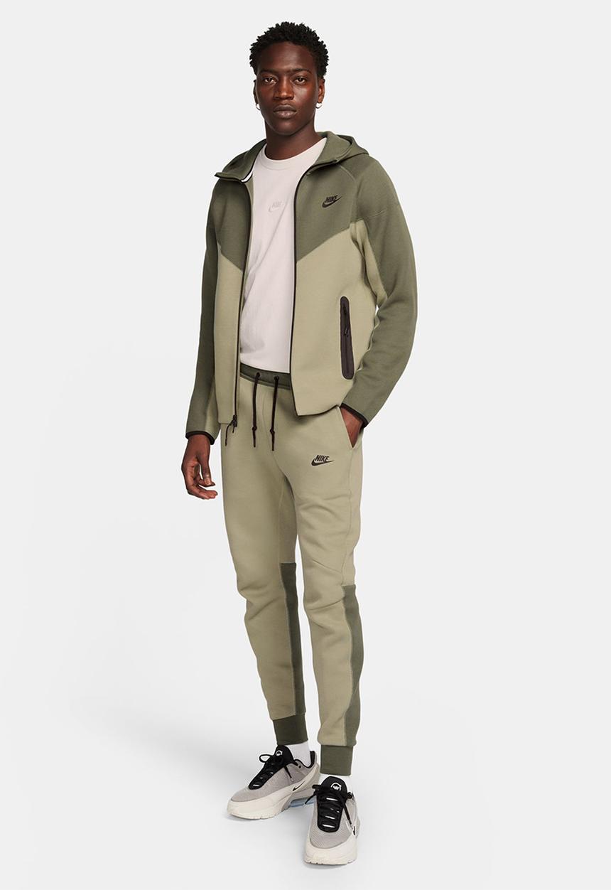 Nike - NSW Tech Fleece Windrunner fz hoody- neutral olive/medium olive/black