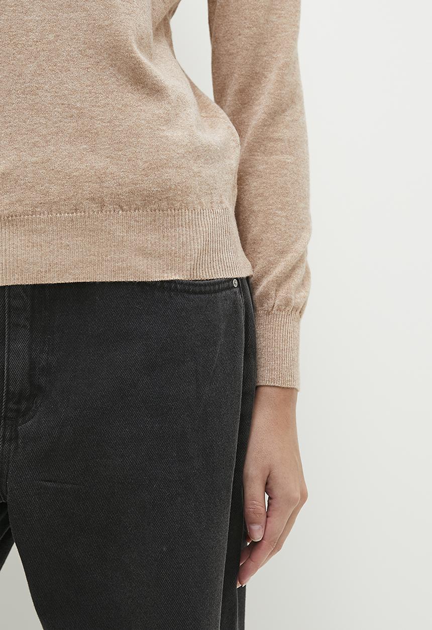 dailyfriday - Collared pull over - oatmeal