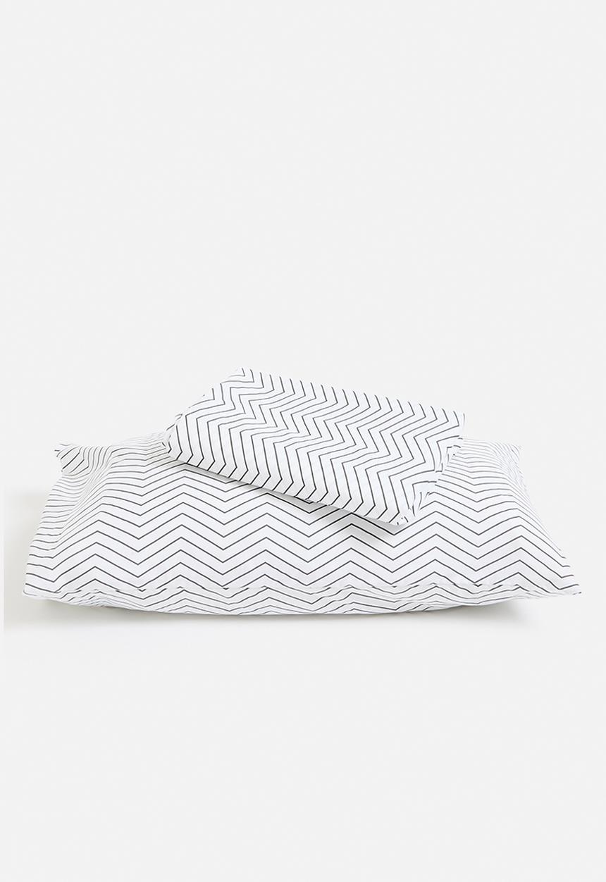 Sixth Floor - Zakari duvet cover - grey & white