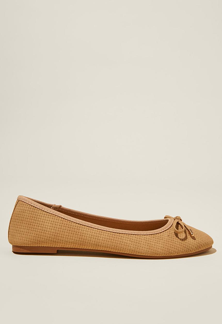 Cotton On - Emma Bow Ballerina - Camel Woven