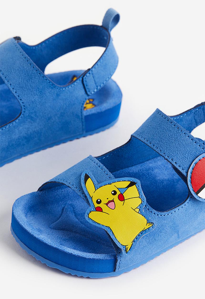H&M - Motif-detail sandals - blue pokémon