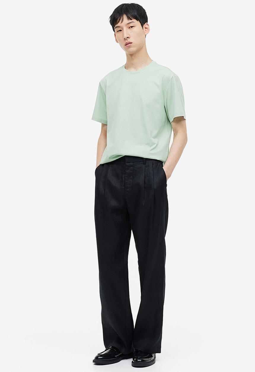 H&M - Regular fit pima cotton t-shirt - green