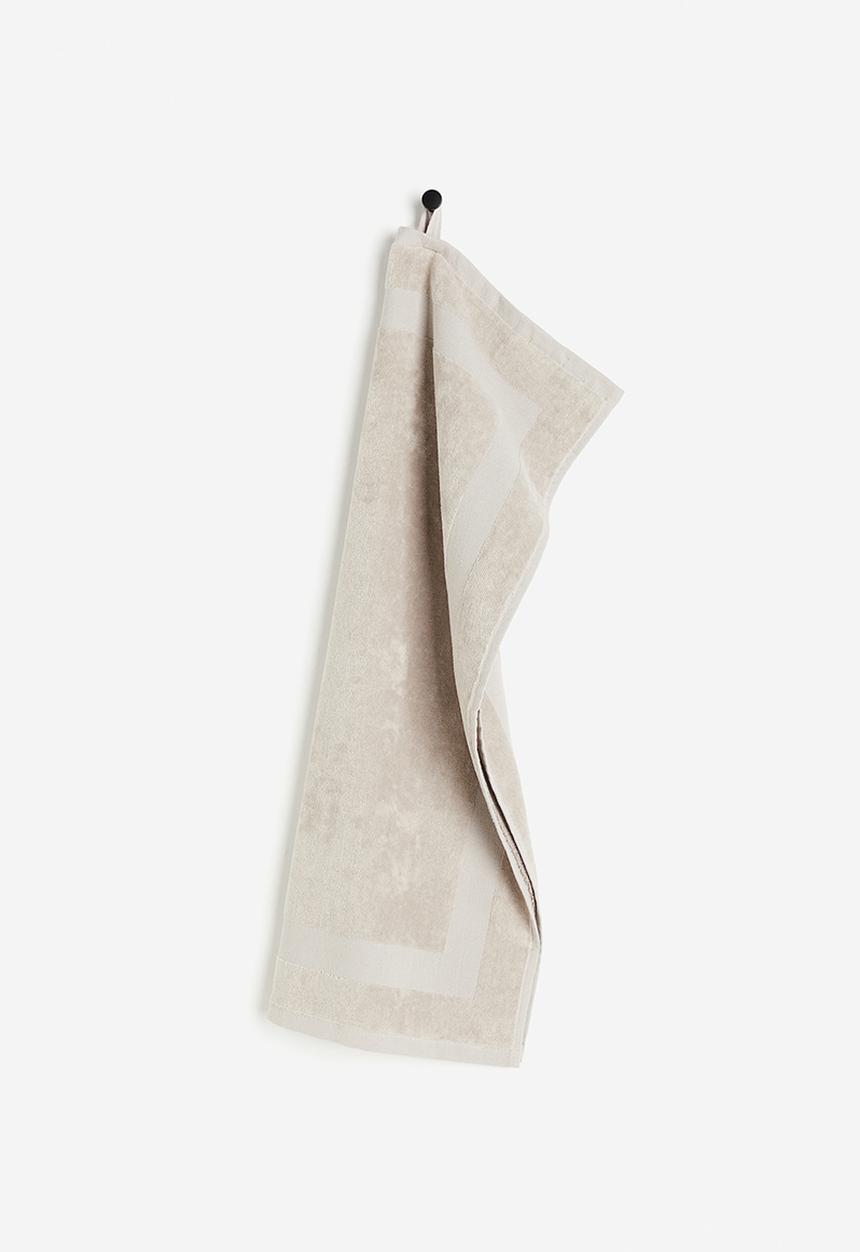 H&M - Velour hand towel - light beige