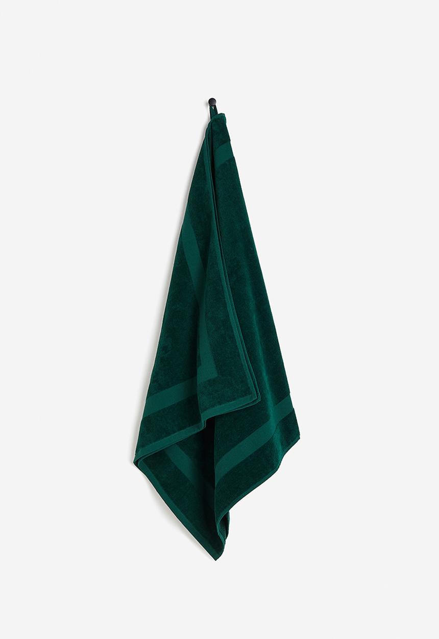 H&M - Velour bath towel - emerald green 