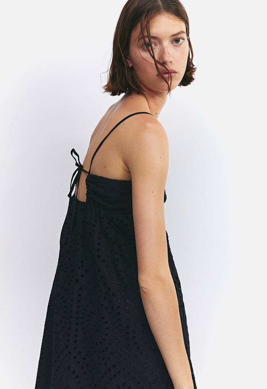H&M - Broderie anglaise dress - black