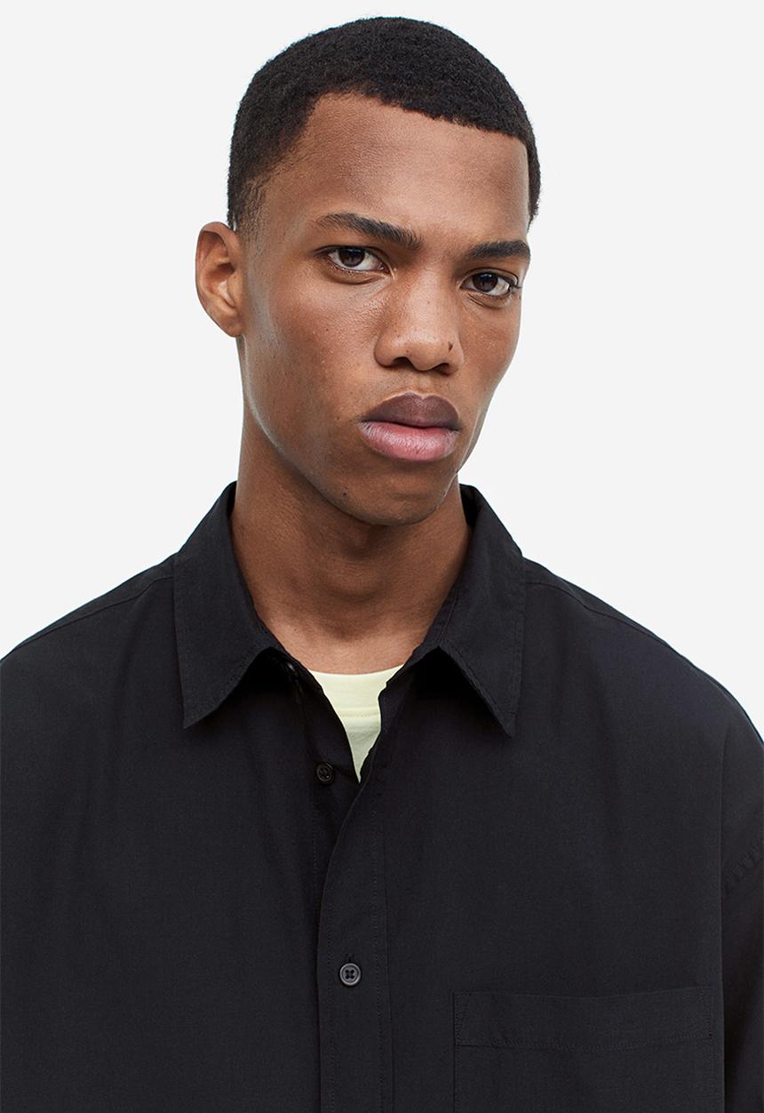 H&M - Relaxed fit poplin shirt - black