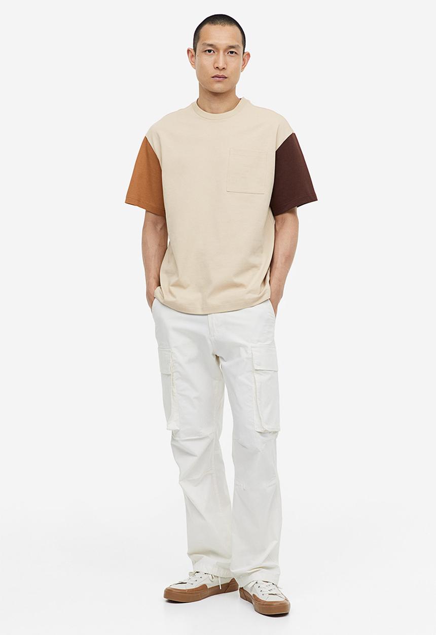 H&M - Relaxed fit pocket-detail t-shirt - beige