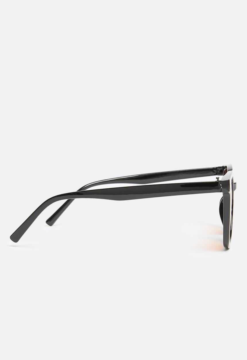Superbalist - Kaden round frame sunglasses - brown