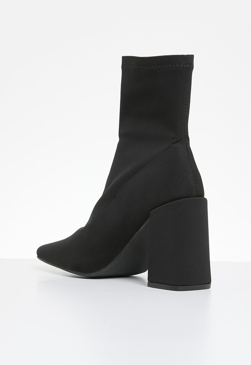 Public Desire - Delani boot - black