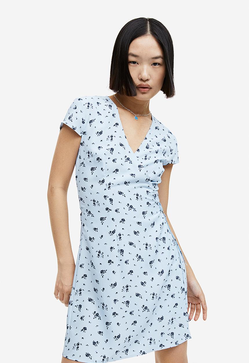 H&M - Crêpe wrap dress - light blue floral