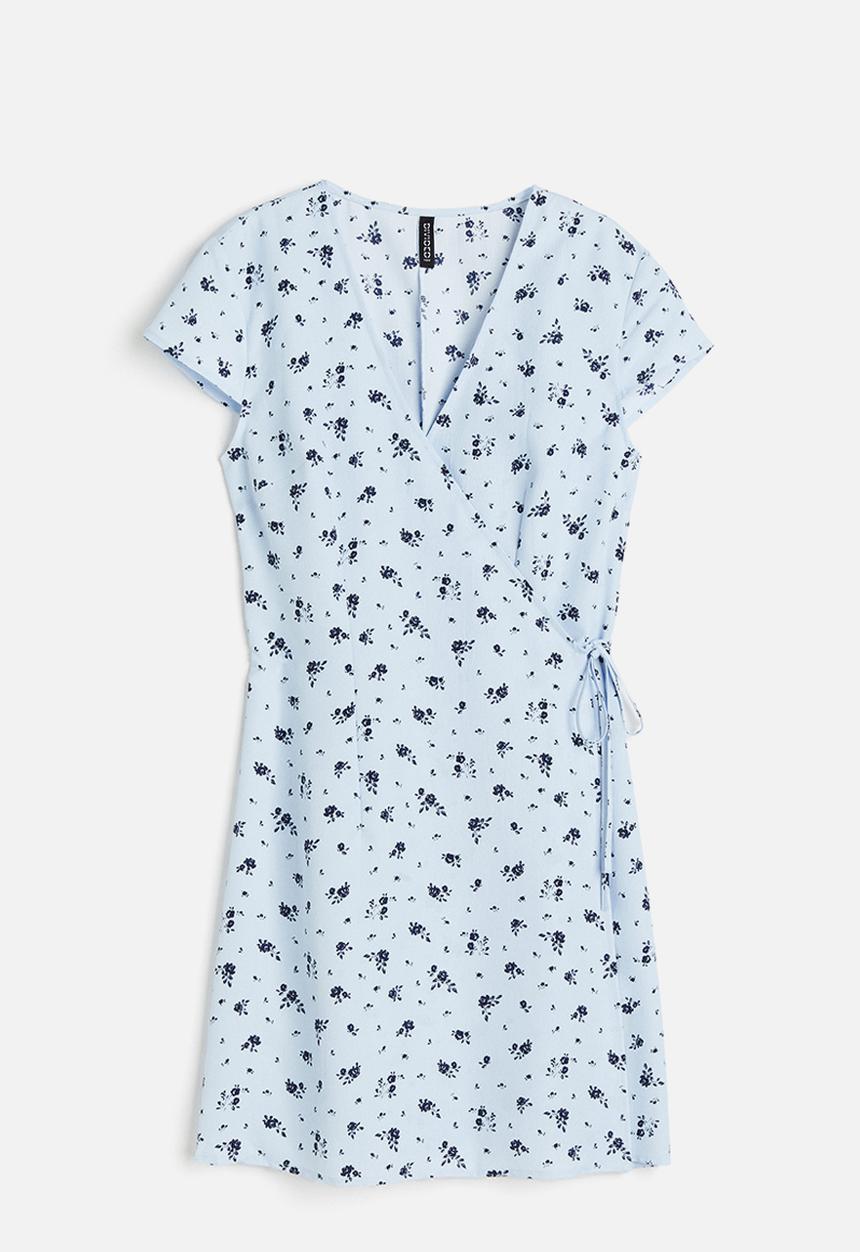 H&M - Crêpe wrap dress - light blue floral