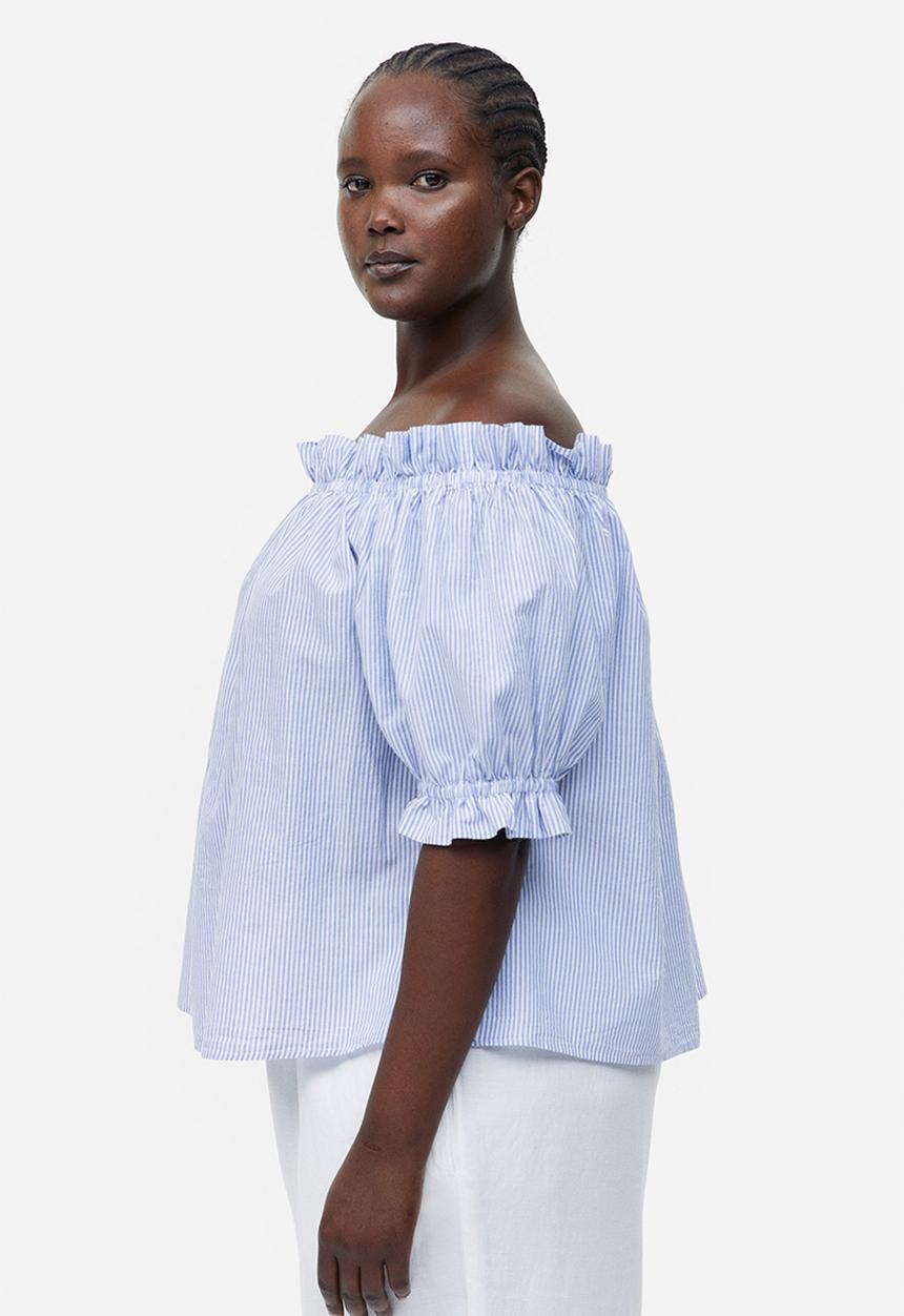 H&M - Frill-trimmed off-the-shoulder top - blue/striped