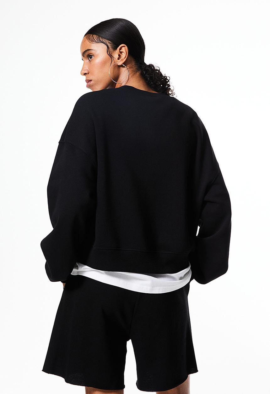 H&M - Embroidered sweatshirt shorts - black