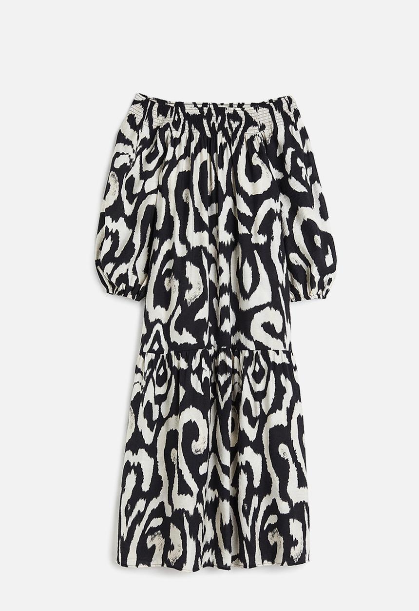 H&M - Oversized off-the-shoulder dress - black patterned
