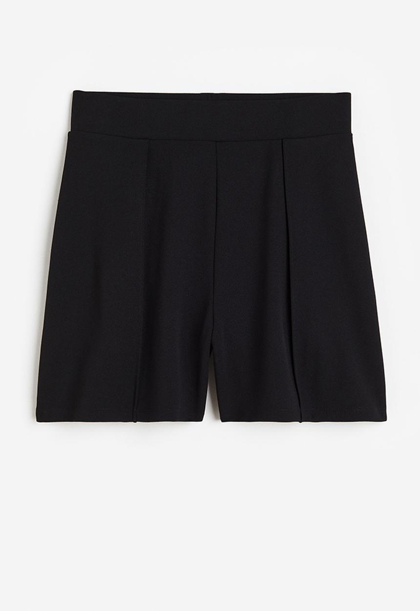 H&M - Pleat-detail shorts - black