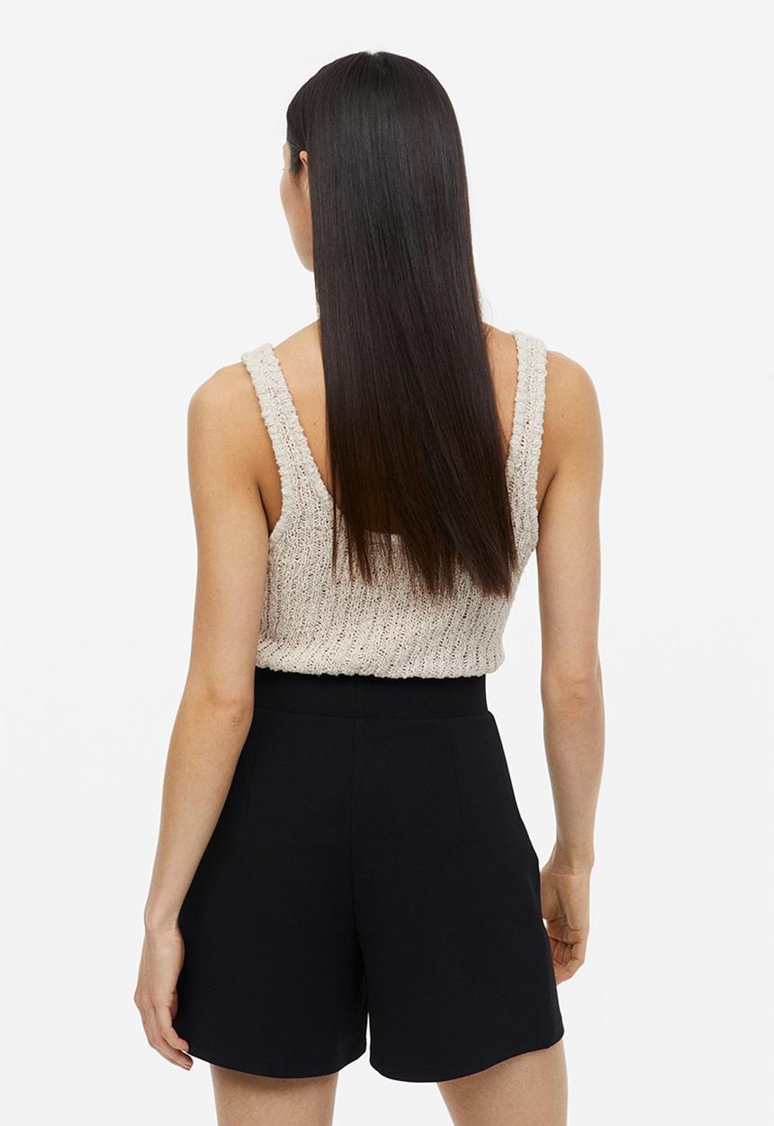 H&M - Pleat-detail shorts - black