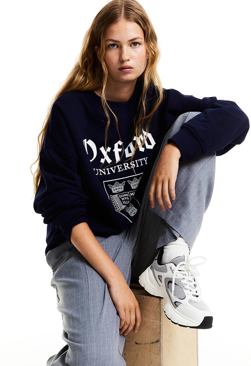 H&M - Oversized printed sweatshirt - navy blue oxford university 