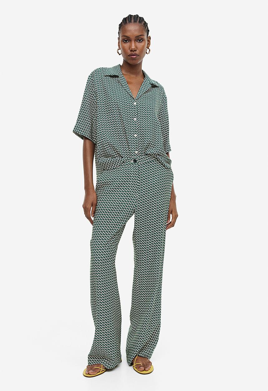H&M - Oversized resort shirt - dark green patterned