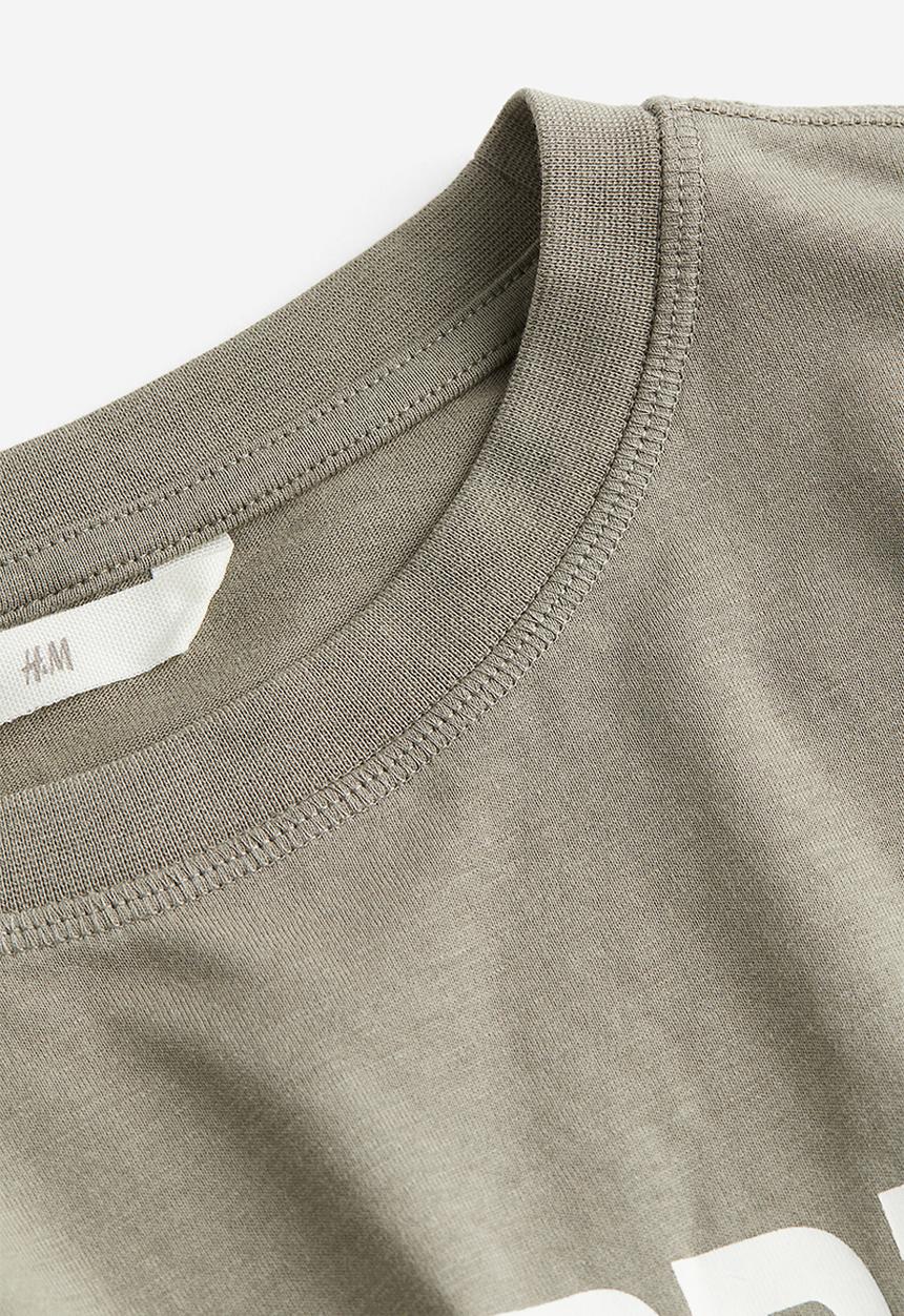 H&M - Oversized printed top - khaki green palm springs