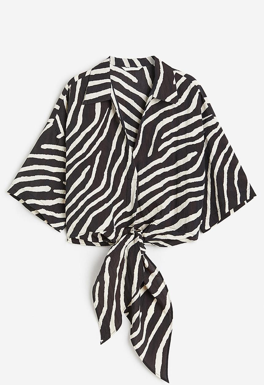 H&M - Tie-detail blouse - dark brown zebra print