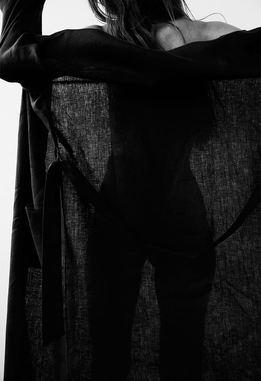 H&M - Washed linen dressing gown - black