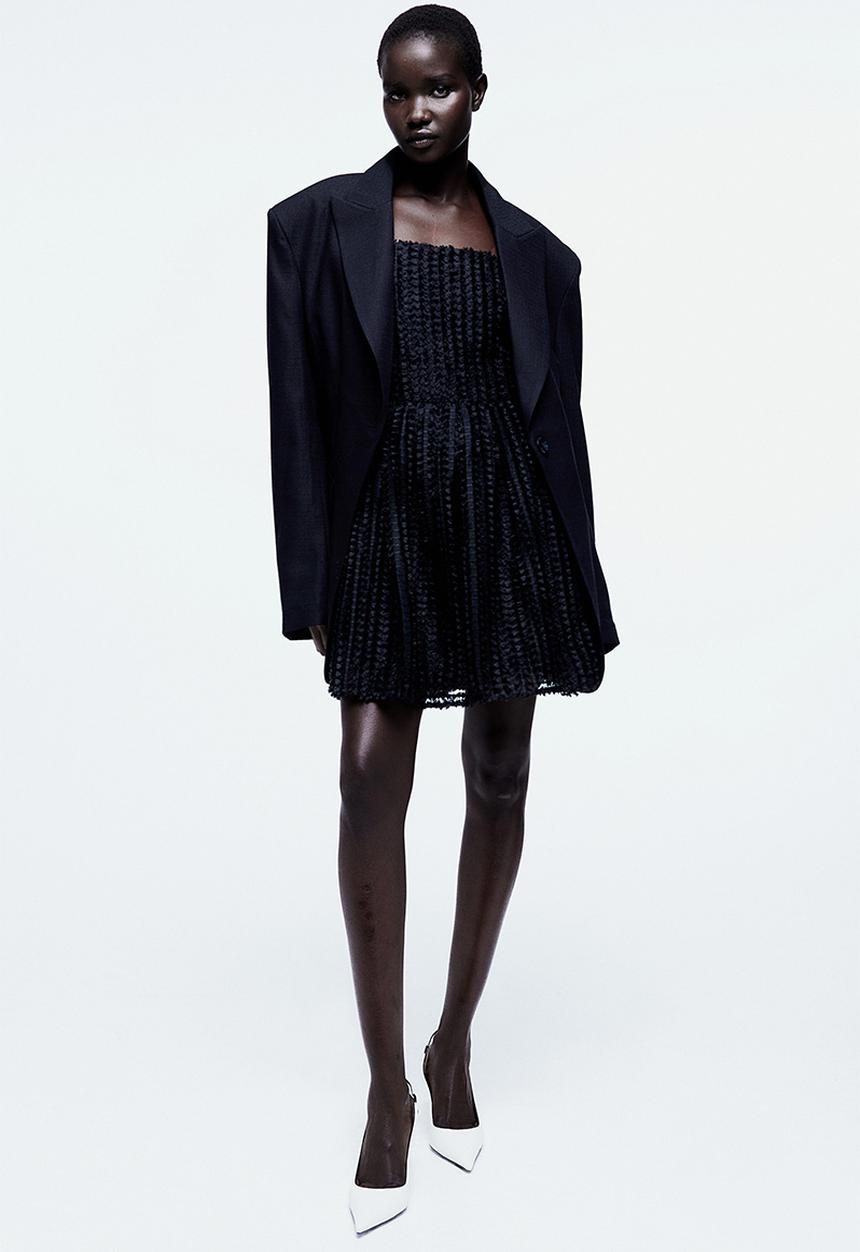 H&M - Textured mini dress - black