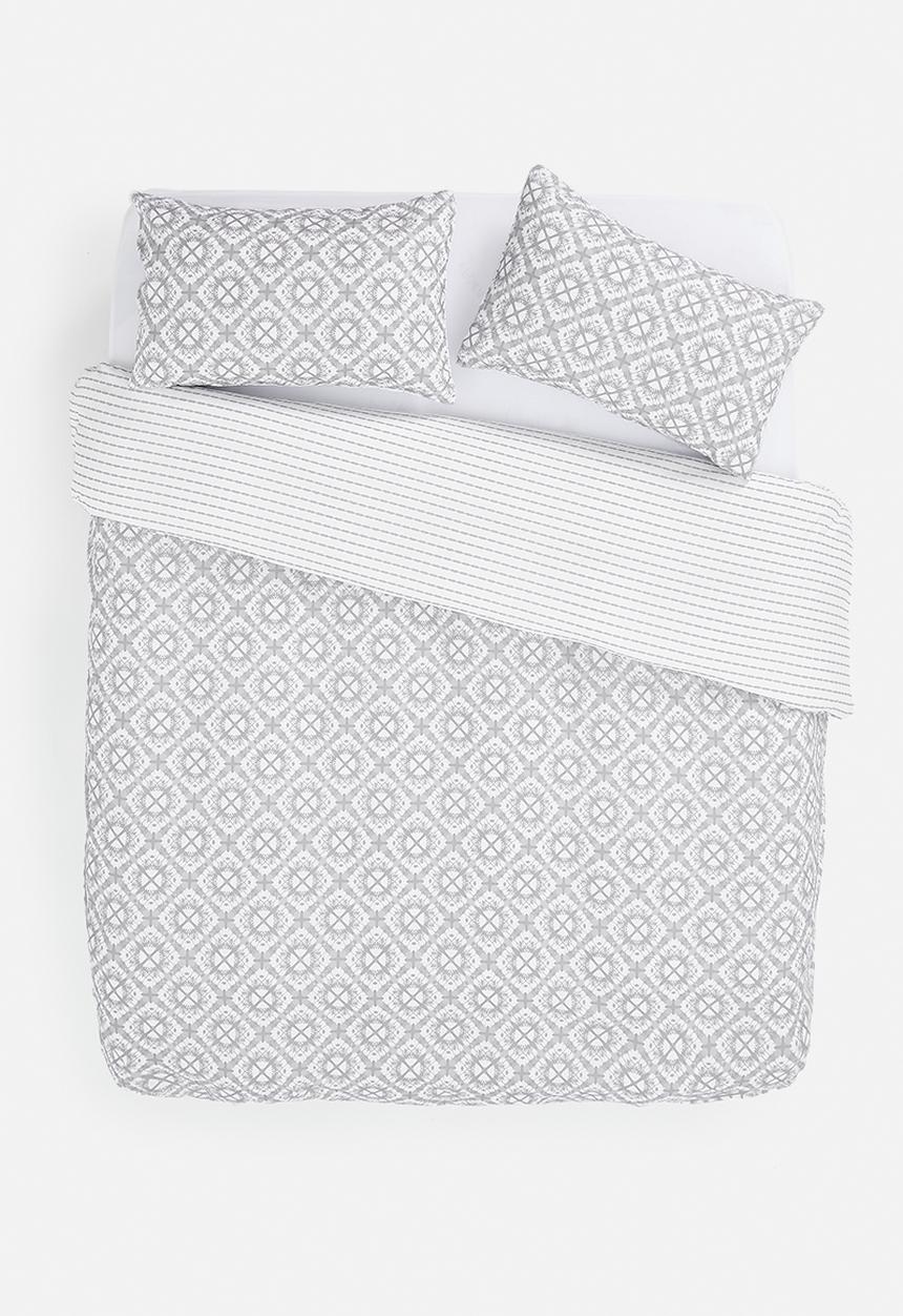 Sixth Floor - Abstract Geo Super Soft Duvet Set - grey