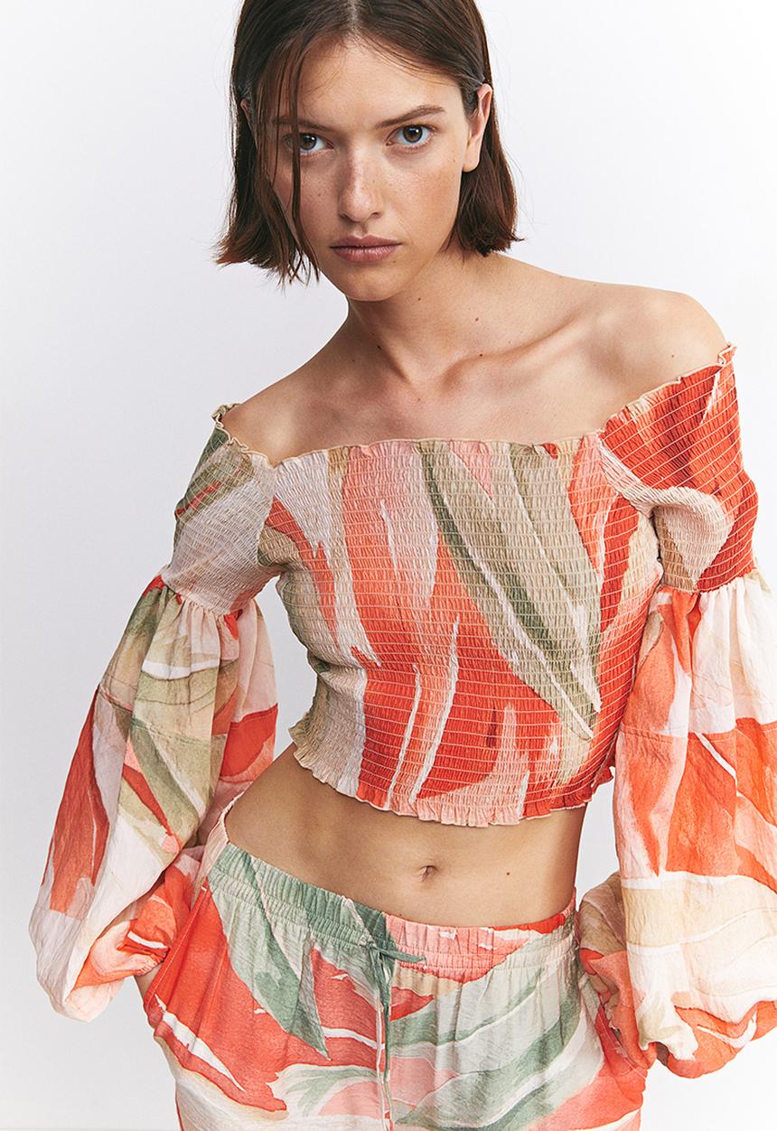 H&M - Smocked off-the-shoulder top - coral/patterned