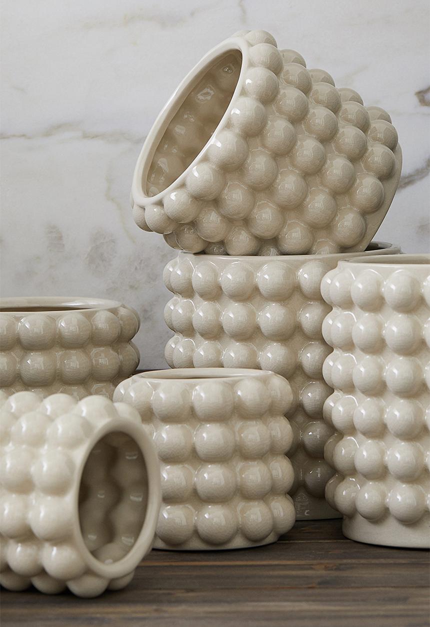 H&M - Small bubbled plant pot - white