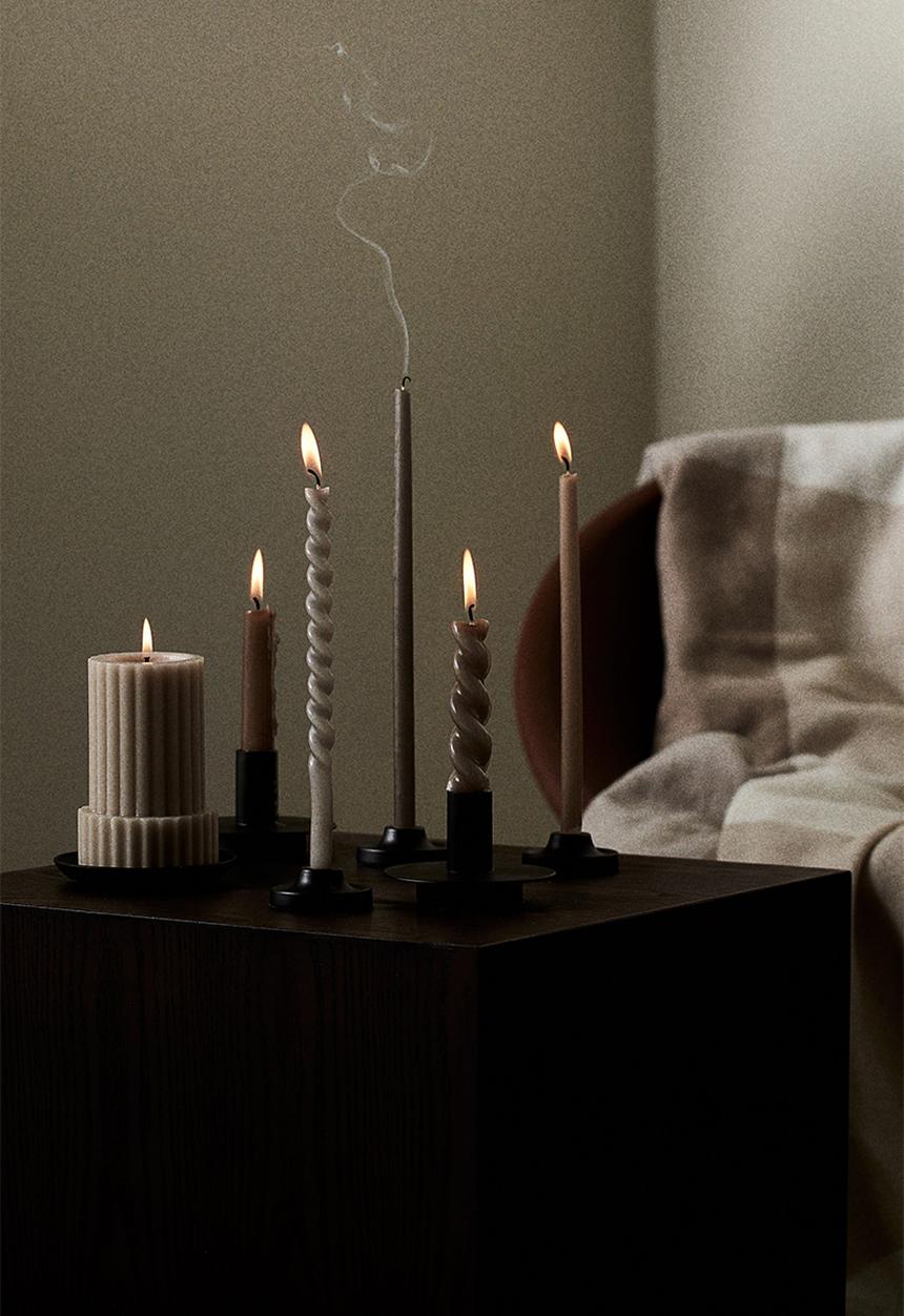 H&M - 8 Pack thin tapered candles - multi 