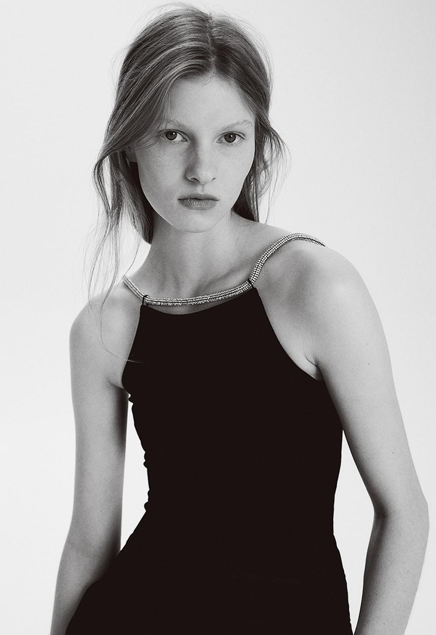 H&M - Rhinestone-strap body - black