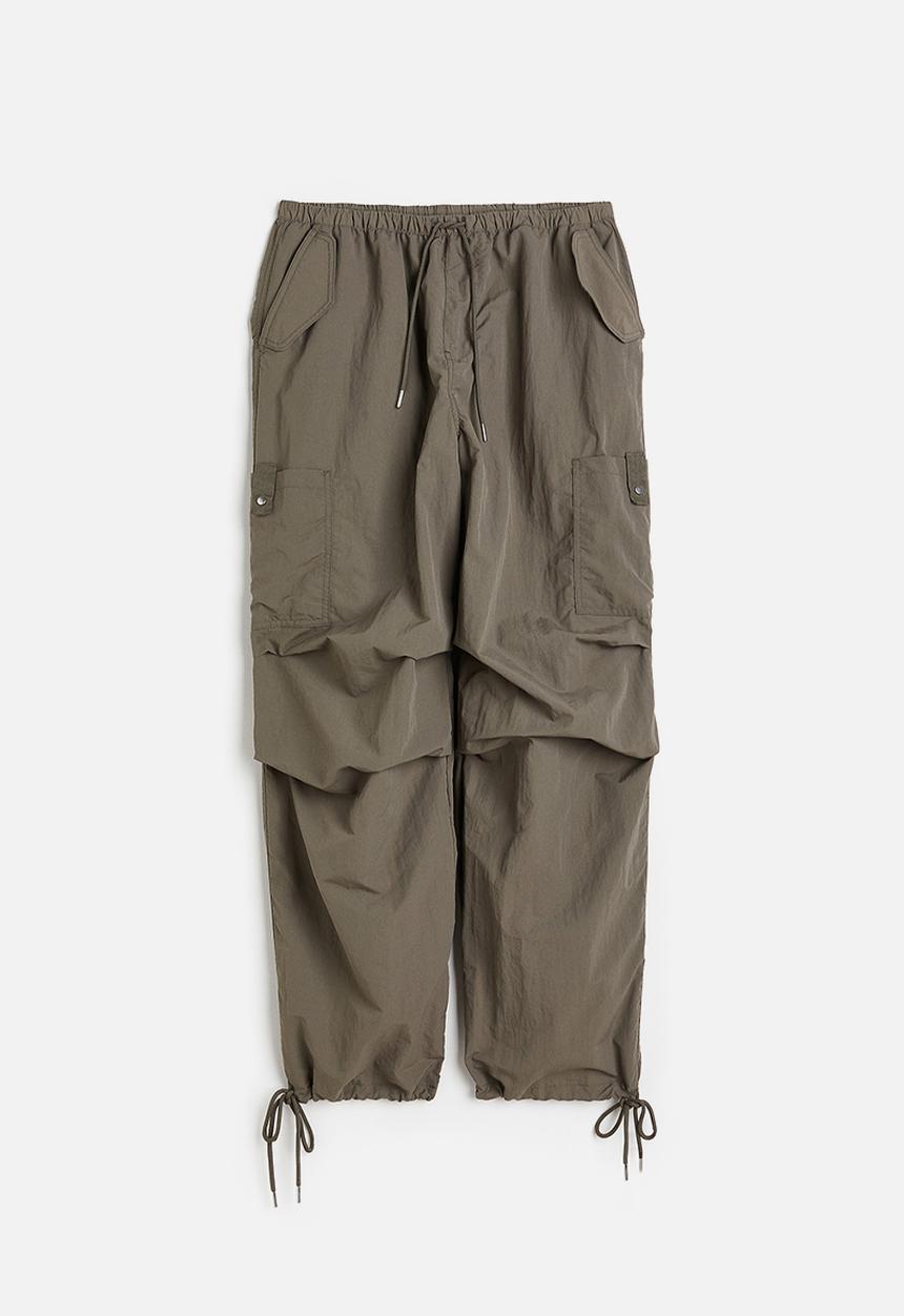 H&M - Nylon parachute trousers - dark greige