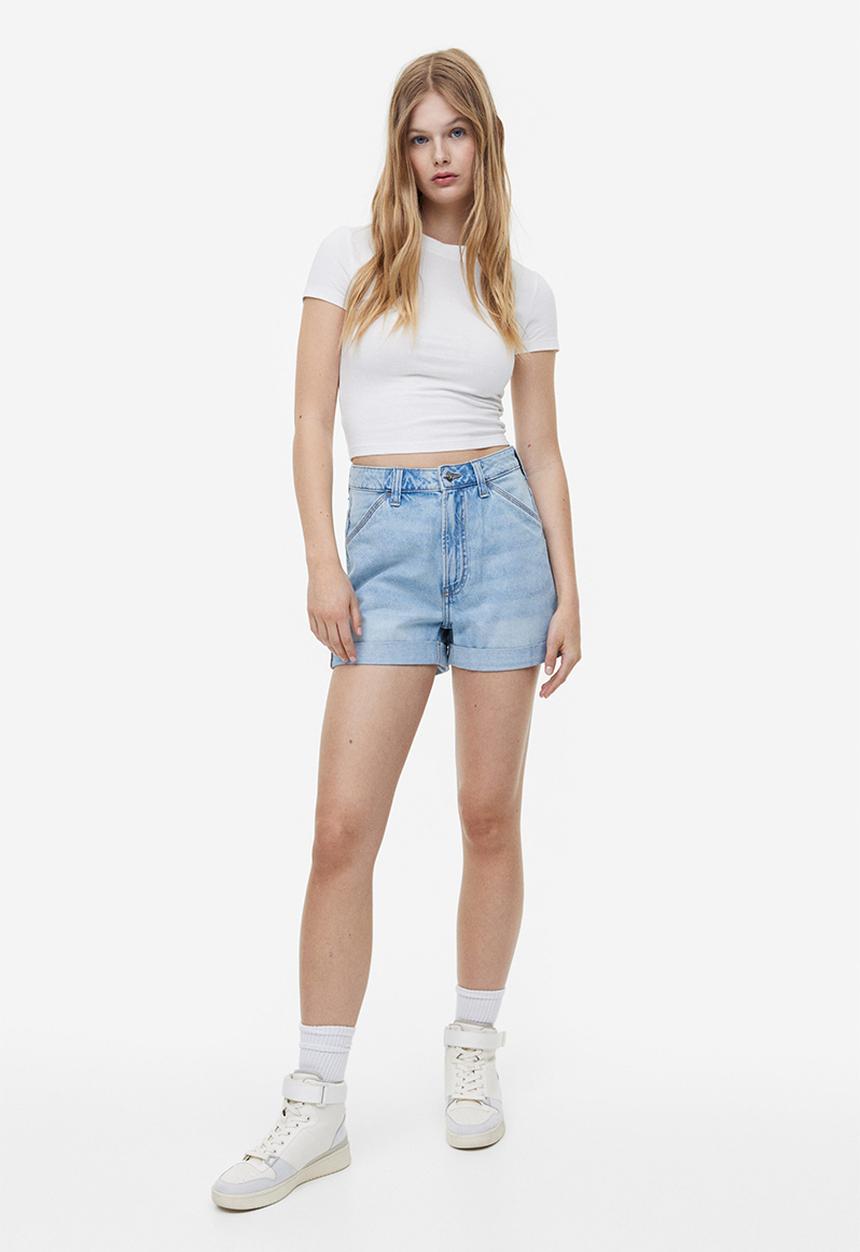 H&M - High-waisted cargo shorts - light denim blue