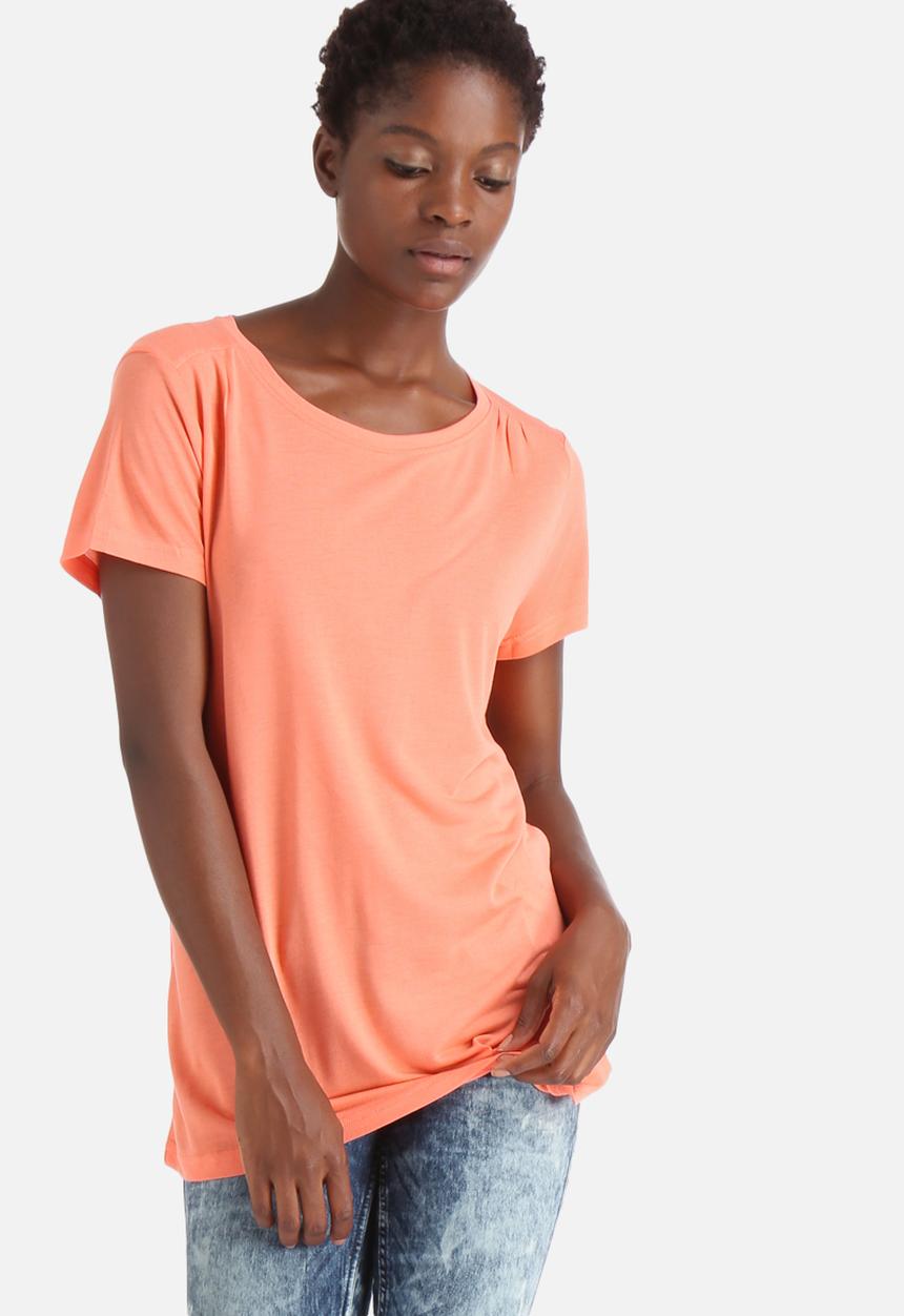 Jacqueline de Yong - Mode Tee