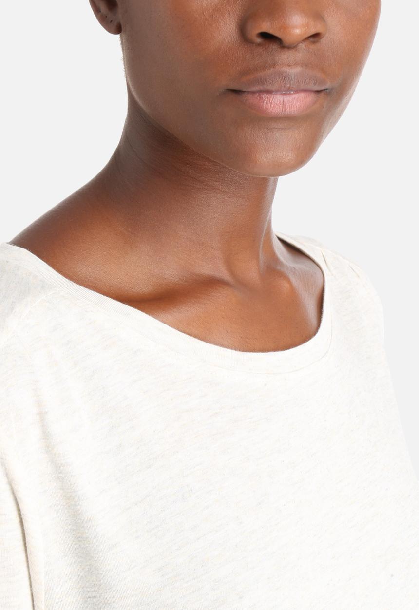 Jacqueline de Yong - Mode Tee