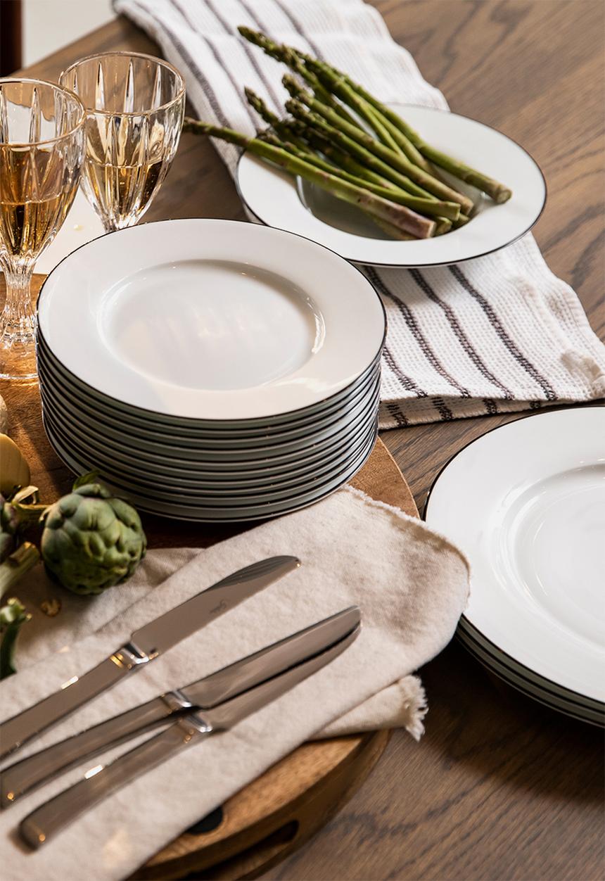 Jenna Clifford - Premium Porcelain Dinner Plate With Black Line Set of 4
