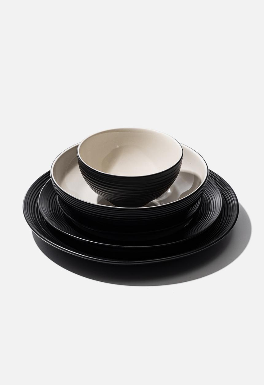 Jan Hendrik - JAN - Blancnoir Dinner Plate Set of 4 - black 