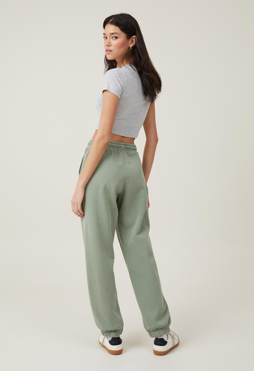 Cotton On - Classic Washed Sweatpant - Washed Sage