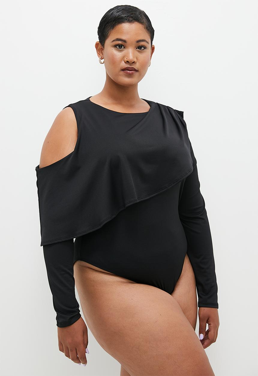 edit - Off the shoulder drapey top plus - black 