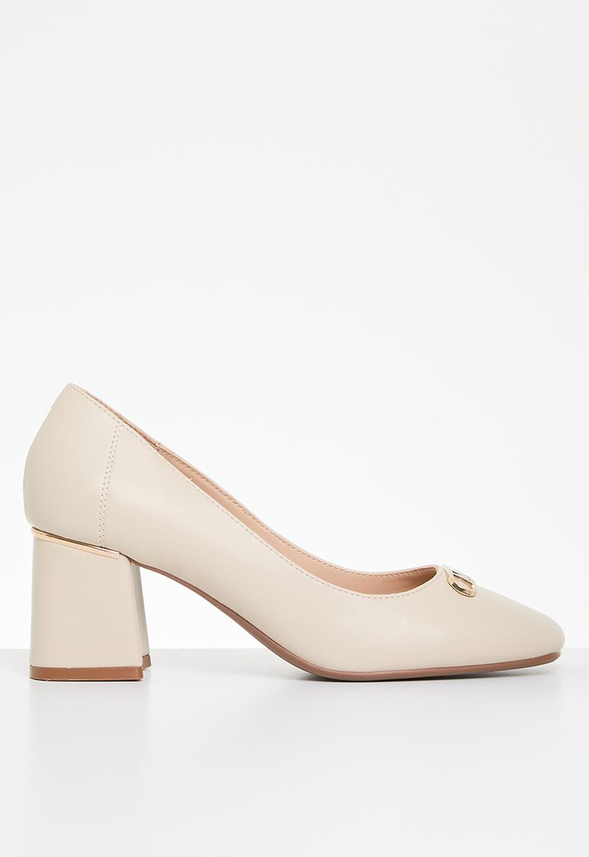 Nine West - Billar blockheel court - cream