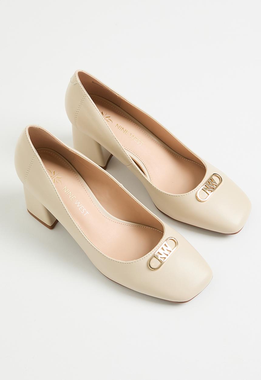 Nine West - Billar blockheel court - cream