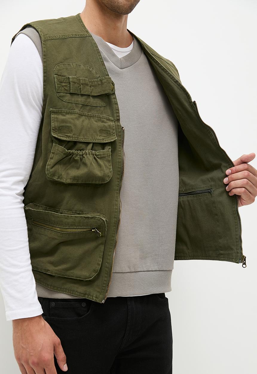 Superbalist - Brent Fashion sleeveless cargo jacket - khaki