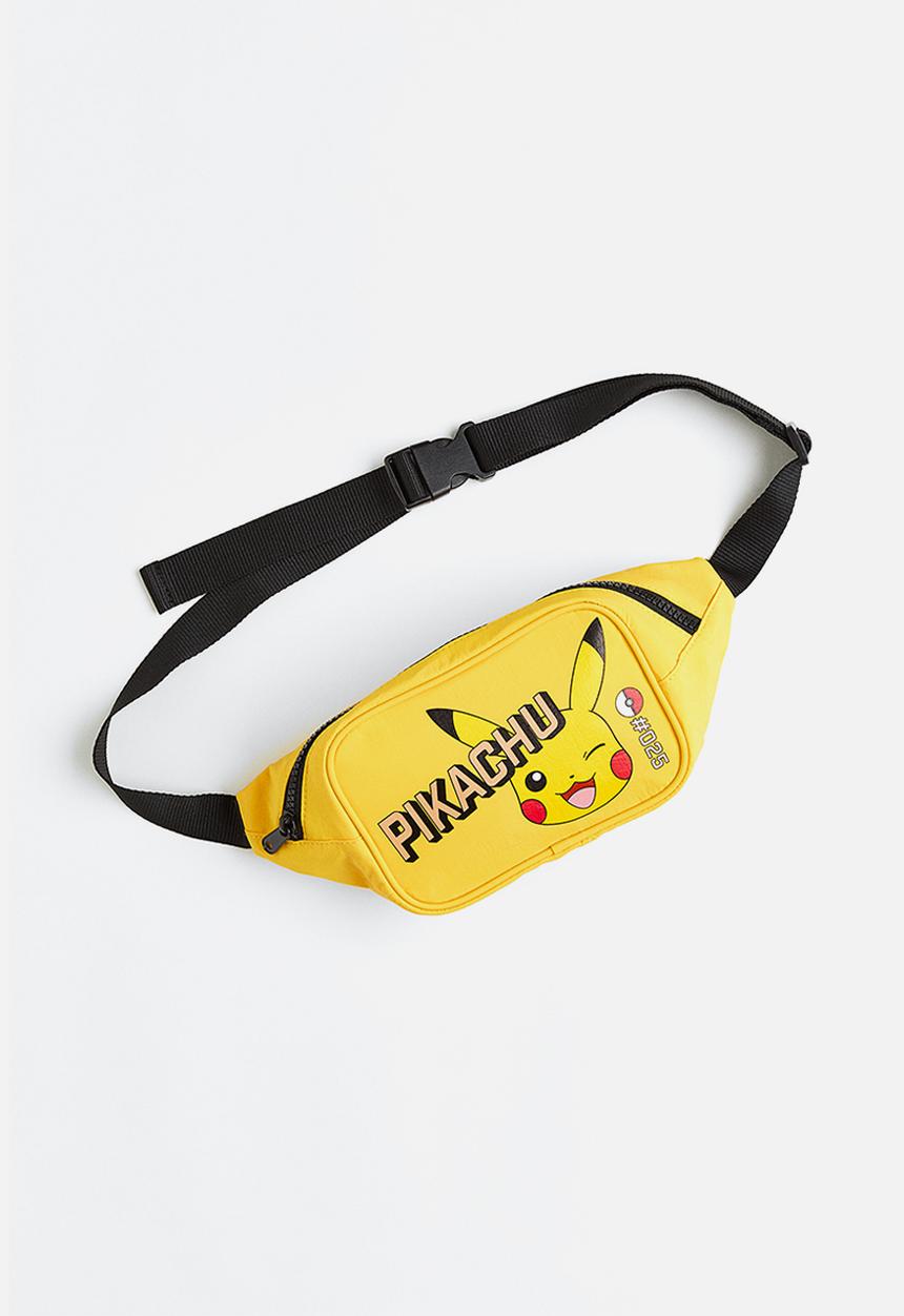 H&M - Printed waist bag - yellow pokémon